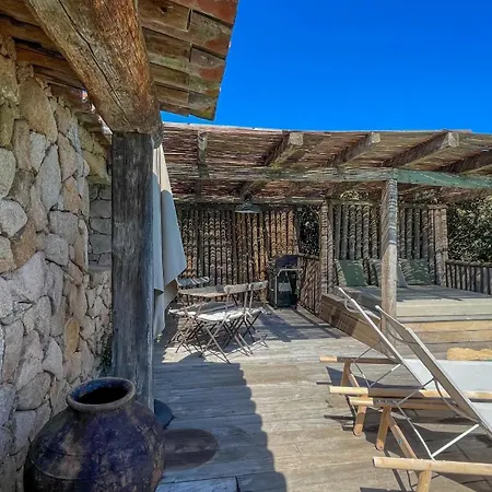 Belle Bergerie Avec Piscine Chauffee Surplombant La Baie De Santa Giulia