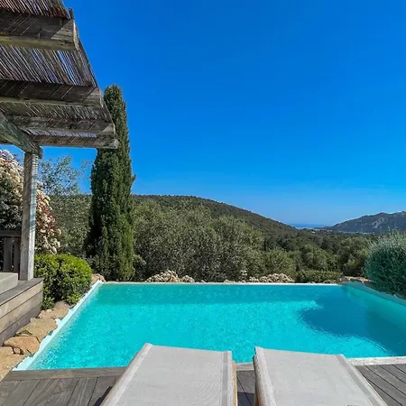 Villa Belle Bergerie Avec Piscine Chauffee Surplombant La Baie De Santa Giulia