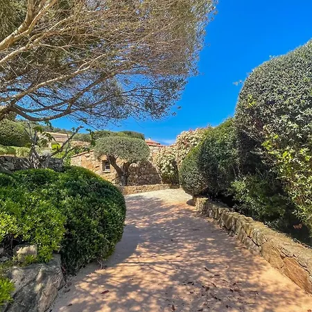 Belle Bergerie Avec Piscine Chauffee Surplombant La Baie De Santa Giulia *